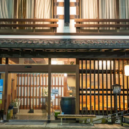 Mikuniya
