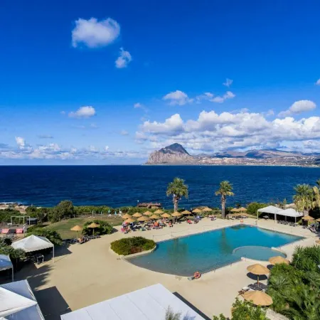 Phi Hotel la Tonnara di Bonagia