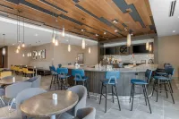 快樂山-查爾斯頓坎布里亞酒店 - 酒吧