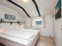 5 person holiday home in Blåvand-By Traum - 홈스테이