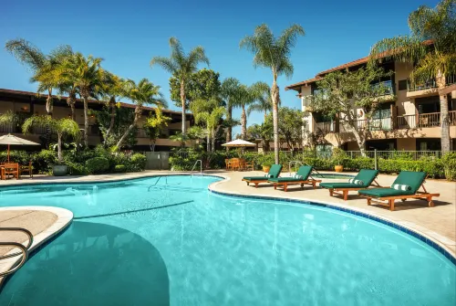 DoubleTree by Hilton Claremont - spa