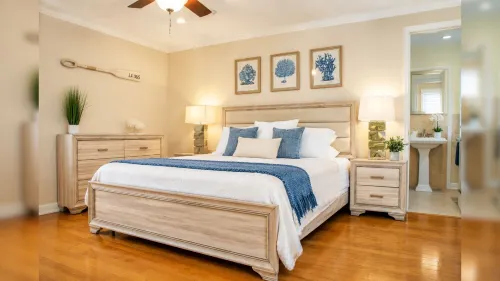 Quiet home with Salt Water Heated Pool, next to Largo Golf Course & IRB! - gimnasio