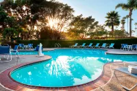 Four Points by Sheraton Ventura Harbor Resort - Pools