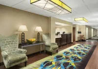 Hampton Inn Dallas/Irving-Las Colinas - 2-نجوم