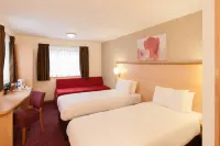 Meadow Farm Redditch by Marstons Inns - Wifi