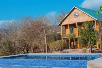 Mkomazi Hotels and Camp Sites - Pools