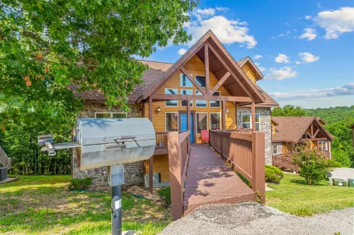 Kemper's Cabin by Silver Dollar City - Ideally Located - Chalets