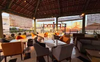 d'primahotel Bandar Balikpapan - servizio colazione