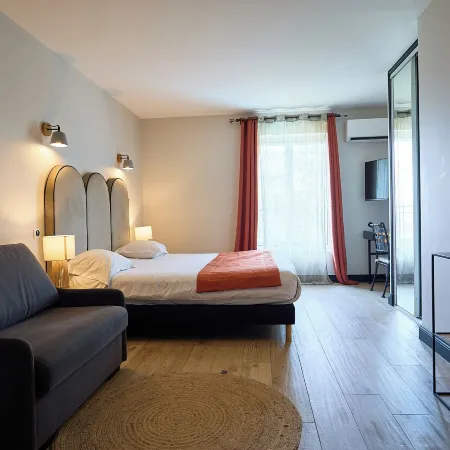 Hôtel l'Arena Hotel a Fréjus