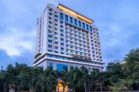 Radisson Hyderabad Hitec City - breakfast