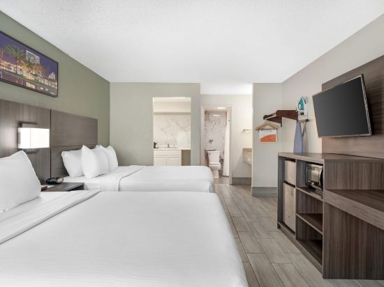 Days Inn & Suites by Wyndham Orlando East UCF Area