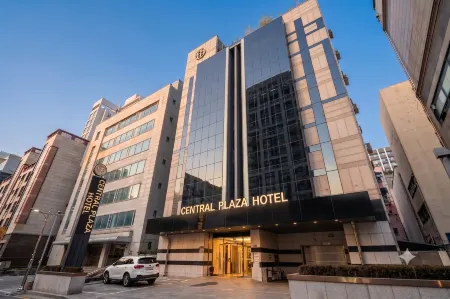 Central Plaza Hotel
