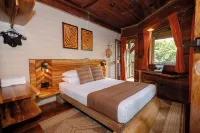 Bambuda Lodge - С бассейном
