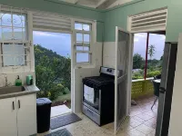 Providence ,Charming 3-bedroom cottage with WiFi and AC in Mahaut. - 무료 와이파이