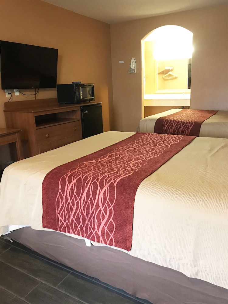 Sky-Palace Inn & Suites Laredo