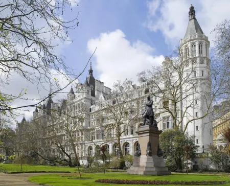 The Royal Horseguards Hotel, London Отели рядом с достопримечательностью «Пекхам Рай Парк & Коммон»