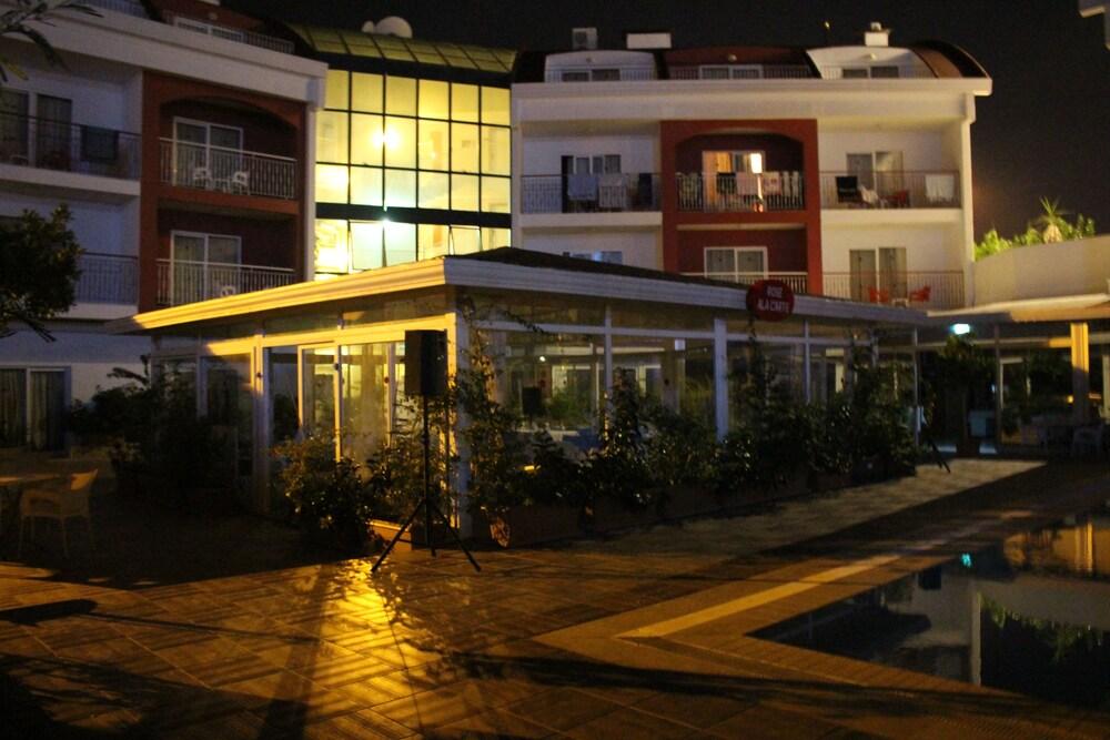 Side Rose Hotel – Her Şey Dahil