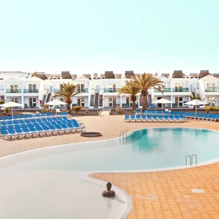 Hotel Plaza Palmeras
