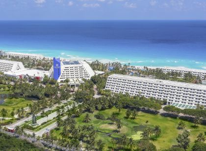 Grand Oasis Cancun - All Inclusive