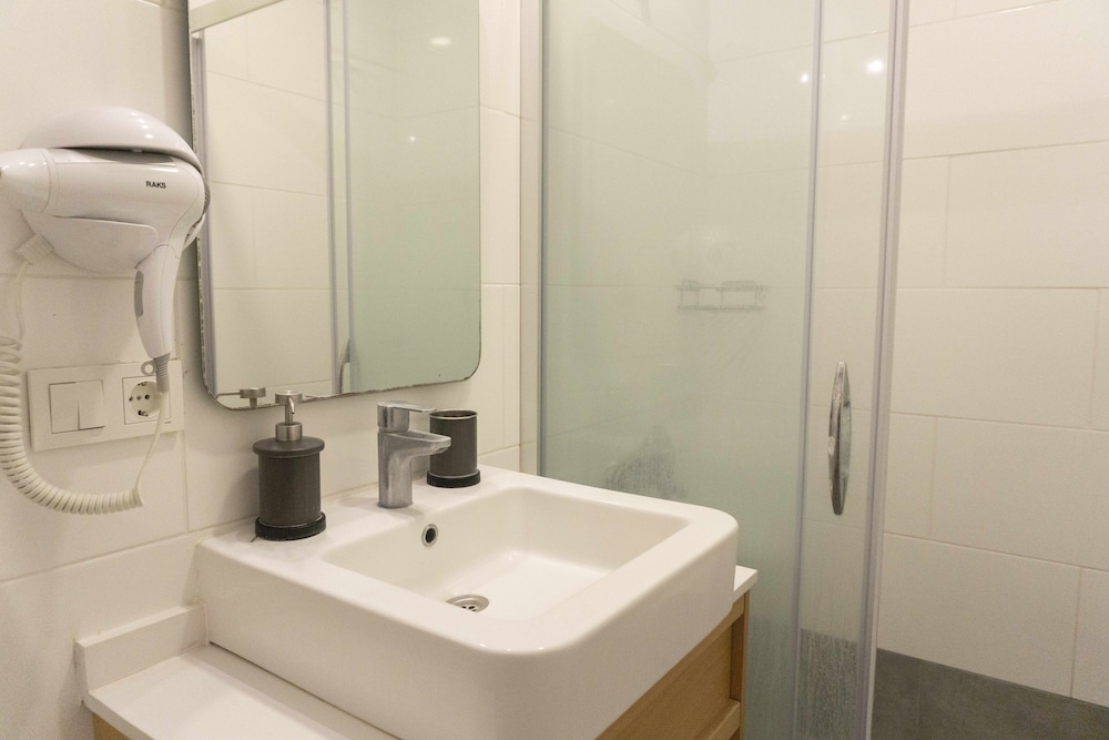 Daphnis Hotel