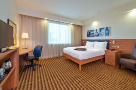 Hampton by Hilton London Luton Airport