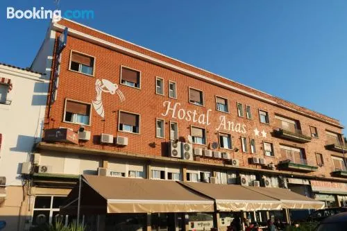 阿納斯旅館