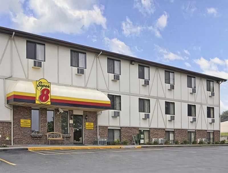 Super 8 by Wyndham Omaha NE