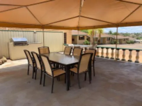 布里奇街汽車旅館