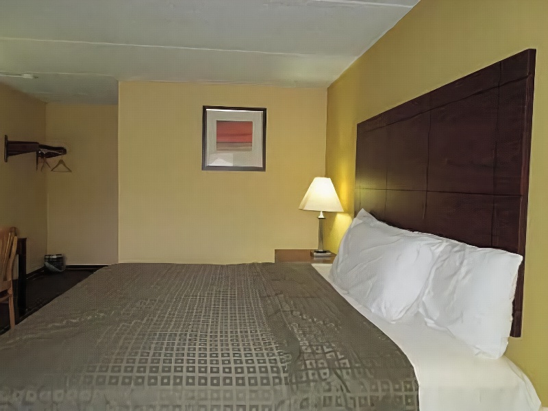 Americas Best Value Inn at Central Valley