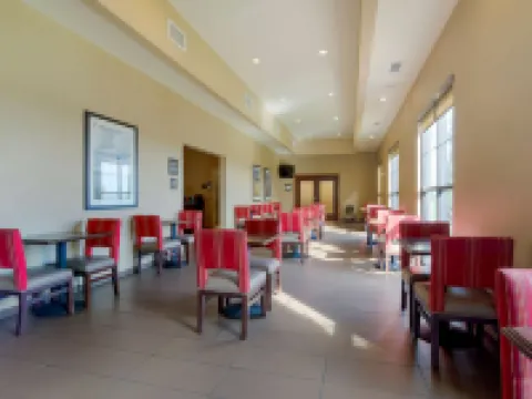 Comfort Inn & Suites Mandan - Bismarck Ξενοδοχεία στην πόλη Mandan