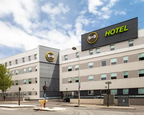 B&B HOTEL Montpellier Centre Le Millénaire Hôtels à : Montpellier