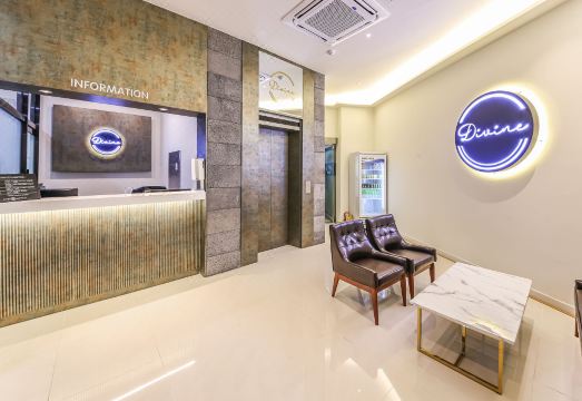 호텔 내부 전경