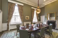 The Merrion Hotel