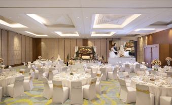 Ion Hotel - Housity