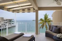 The Pier House Resort - Scenic