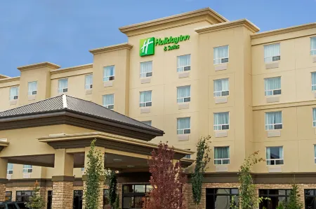 Holiday Inn & Suites West Edmonton Отели рядом со станцией Edmonton VIA Rail Station