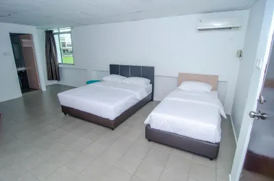 G Star Motel