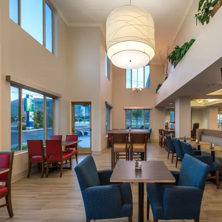 Holiday Inn Express & Suites CARSON CITY by IHG