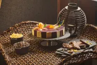 Holiday Inn & Suites MAKATI by IHG