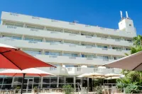 Hotel Moon Dreams Paraiso - Adults Recommended