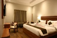 Neel Clarks Inn Express Các khách sạn ở Lakavali