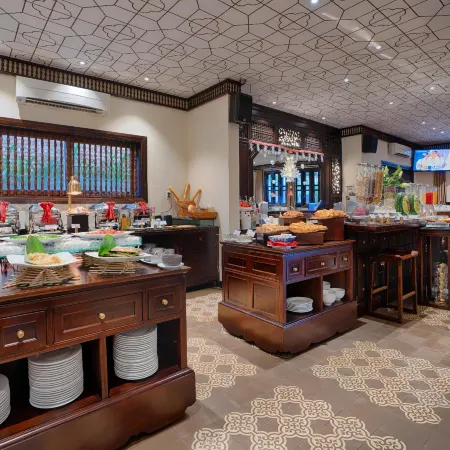 Little Hoi An . A Boutique Hotel & Spa Отели рядом с достопримечательностью «Кантонский зал»
