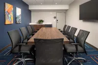 Hampton Inn by Hilton Warroad - 2-Star