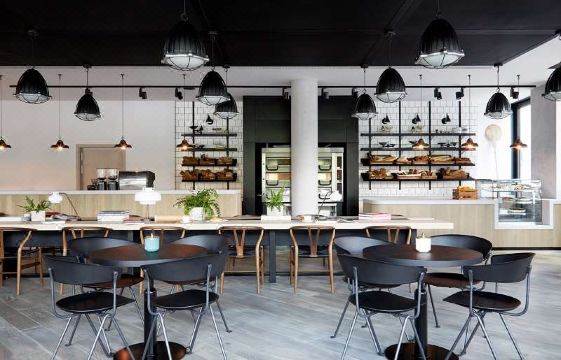 퓨로 크라쿠프 카지미에시의 스타일리시한 객실 인테리어