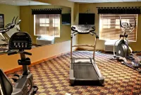 AmericInn by Wyndham Fargo Medical Center - Gym