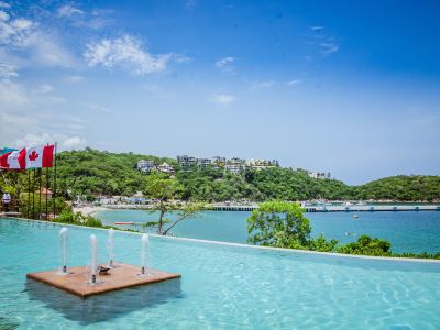 Binniguenda Huatulco & Beach Club
