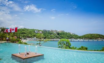 Binniguenda Huatulco & Beach Club