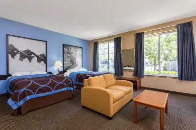 Super 8 by Wyndham Smithfield/Selma Hotels in Smithfield