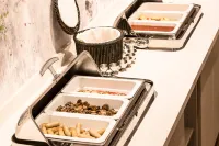 Monet Garden Hotel Amsterdam - breakfast