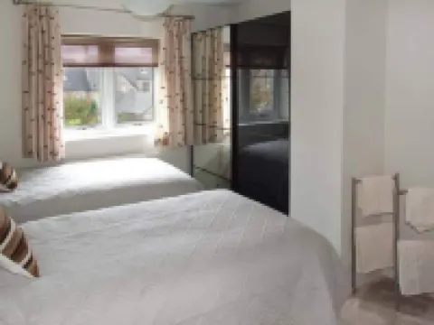 Hour Cottage